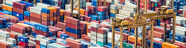 Kleurrijke containers | Werken in de logistiek | Seacon Logistics