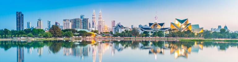 Panoramafoto, das den Horizont von Kuala Lumpur mit allen Sehenswürdigkeiten der Stadt zeigt | Transport Malaysia | Seacon Logistics